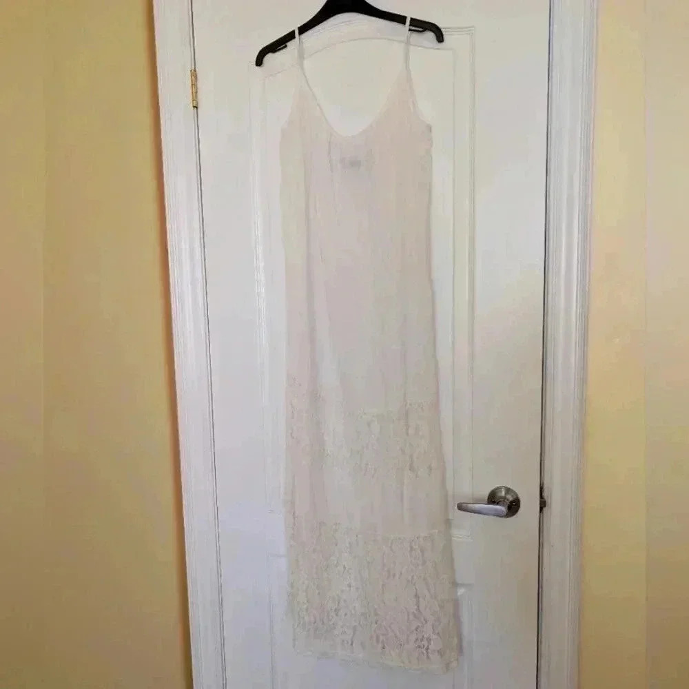 Vintage long  cotton and lace nightie size 6